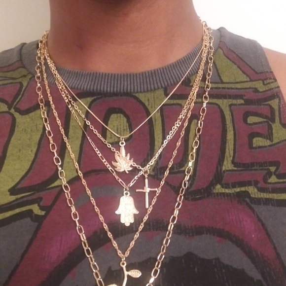 Gold Layered Necklace - Picture 2 of 3